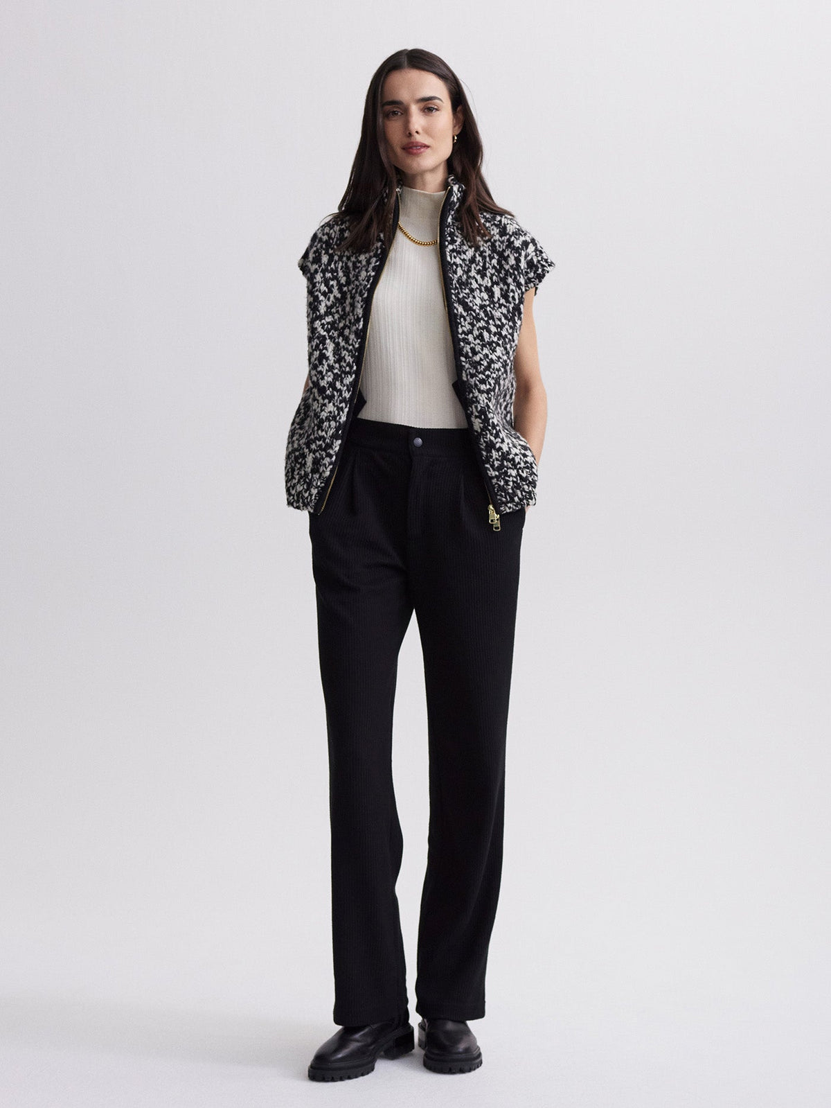 Sandy Zip Through Knit Gilet Snow White Black Fleck - Varley