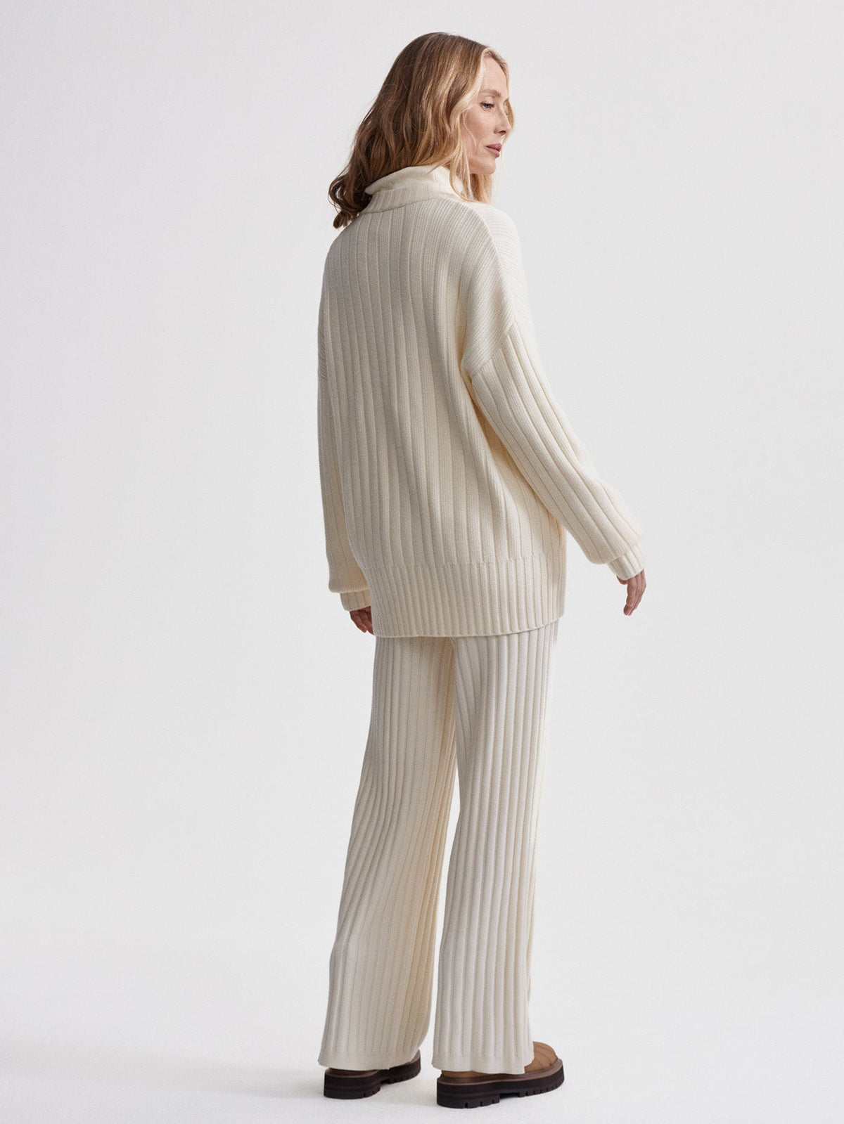 Pensdale Relaxed Knit Cardigan Egret - Varley